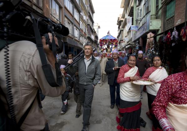 Shooting with Art Wolfe on the streets of Kathmandu, Nepal